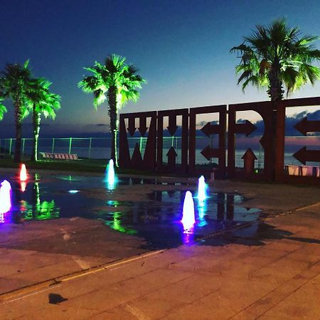 Mzeos House Hotel Batumi Eksteriør billede